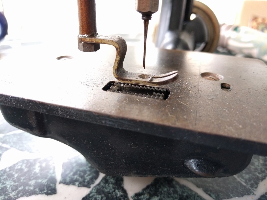 1921 Willcox & Gibbs Automatic Silent Sewing Machine