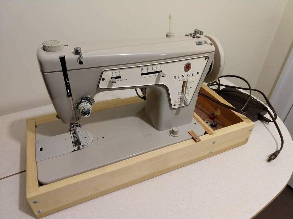  Custom Sewing Machine Display Bases