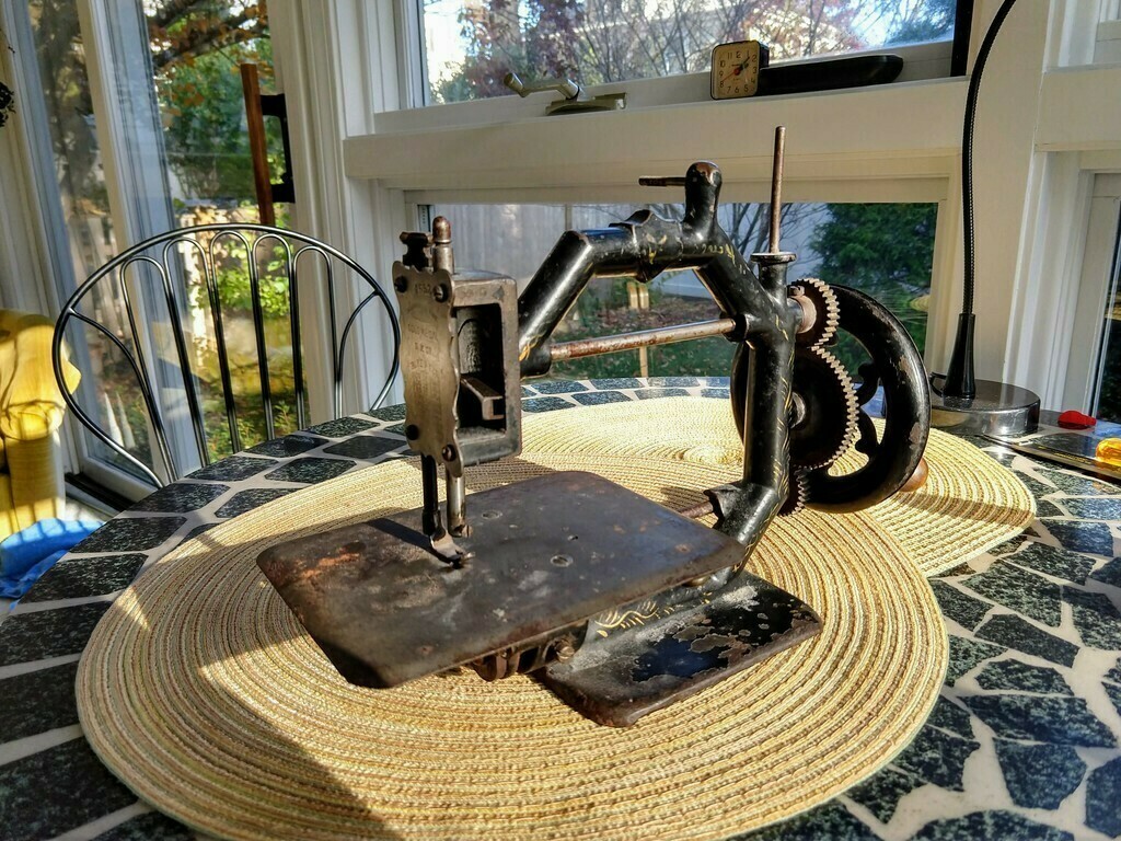  c.1870 Gold Medal Sewing Machine