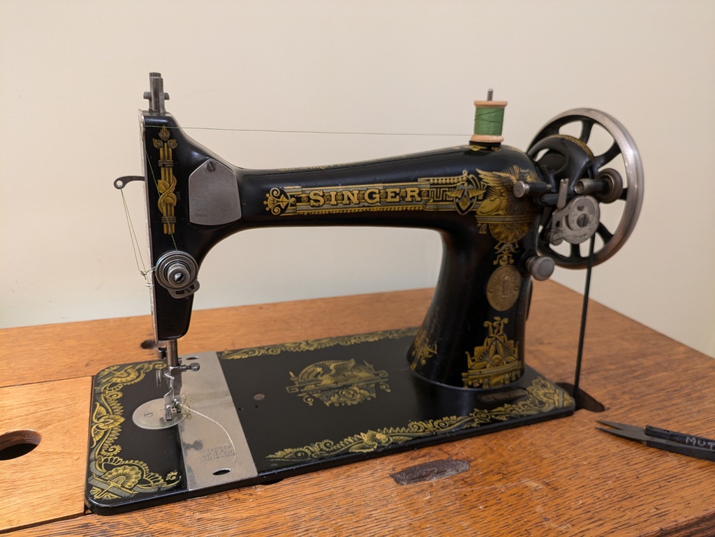  1920 Singer 127-3 Sewing Machine