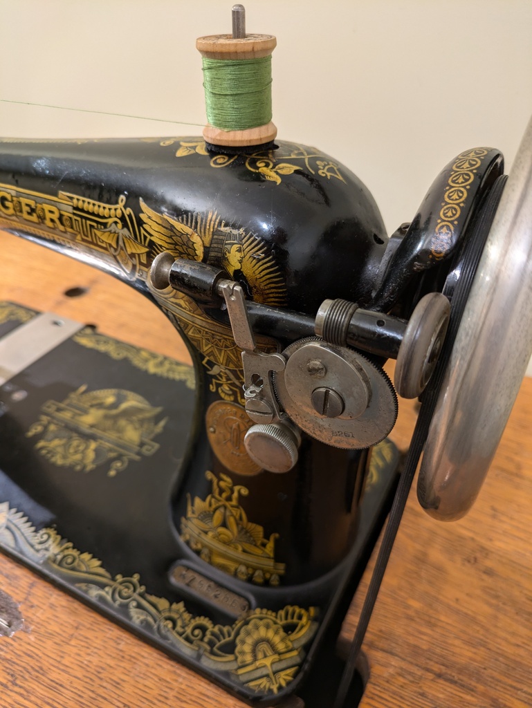  1920 Singer 127-3 Sewing Machine