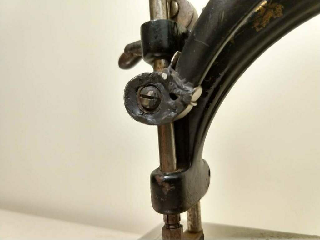  Willcox & Gibbs Hand Crank, with 1904 parts machine